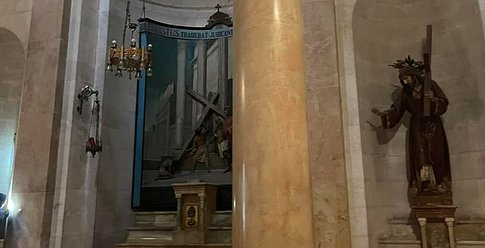 مستوطنون يُكسرون كنيسة "حبس المسيح" في القدس