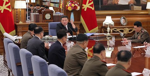 كوريا الشمالية: عزل كيم جنرالا كبيرا ودعا للاستعداد للحرب