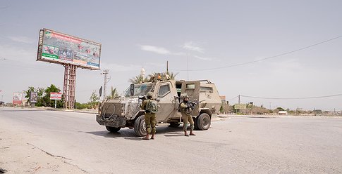 الجيش الإسرائيلي يُوضح سبب اقتحامه مخيم "عقبة جبر"