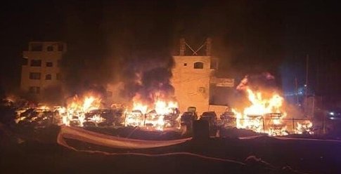 شهيد وعشرات الإصابات وحرق للمنازل والسيارات في نابلس