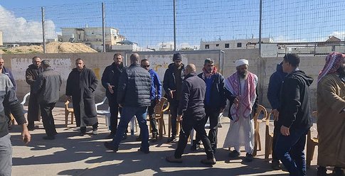 "حورة ورهط" تعلنان الإضراب بعد استشهاد شاب في المسجد الأقصى