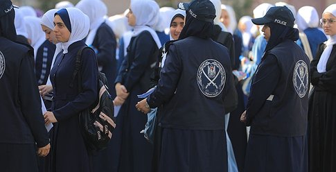 انطلاق اليوم الأول من امتحانات الثانوية العامة في فلسطين