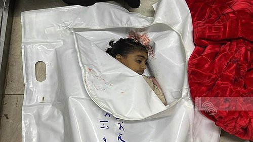 شهداء بينهم طفلة في قصف غادر على خيام النازحين بمواصي خانيونس