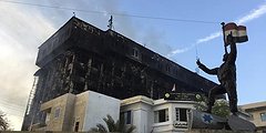 عشرات الإصابات بحريق ضخم في مديرية أمن الإسماعيلية