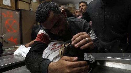 مجزرة جديدة في بيت لاهيا.. 5 شهداء بينهم 3 أطفال في غارة "مسيّرة" للاحتلال شمال غزة