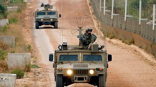 إصابة عدد من الجنود الإسرائيليين بانفجار لغم قديم على الحدود اللبنانية