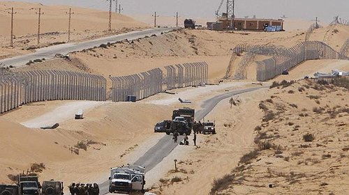 شاهد عيان عسكري يروي ما جرى على الحدود المصرية