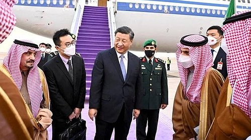 الرئيس الصيني يزور السعودية ويحضر قمم عربية