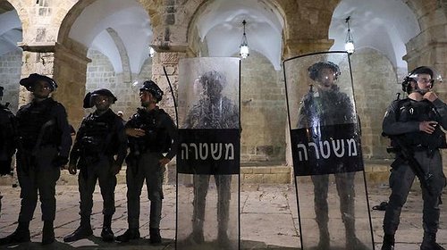 الشرطة الإسرائيلية تستقدم 4 سرايا احتياط لمواجهة العمليات