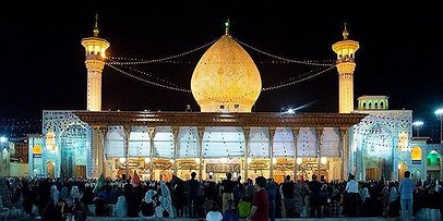 هجوم مسلح يسفر عن مقتل وإصابة 10 إيرانيين داخل مزار ديني