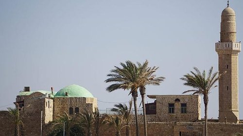 "الشاباك" يعتقل شخصين خططا لإحراق مسجد "سيدنا علي" شمال تل أبيب