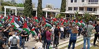 الاحتلال يعتدي على تظاهرة طلابية فلسطينية في تل أبيب