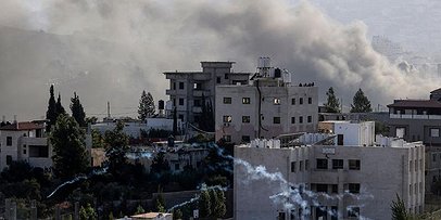 إشتباكات وشهيد وإصابات واعتقال مطارد… هذا ما حدث في نابلس