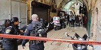 إصابة إسرائيلي بعملية طعن في القدس واعتقال المنفذ