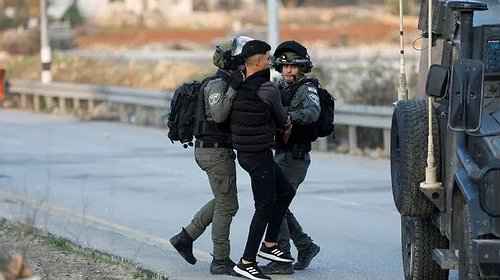اعتقال شاب فلسطيني من بلدة سلواد بالضفة الغربية