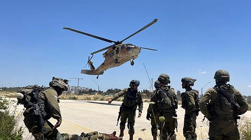 إصابة عدد من الجنود الإسرائيليين بجراح خطيرة في حادث سير