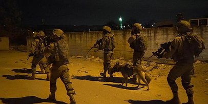 اشتباكات مسلحة في بلاطة واعتقال فلسطينيين