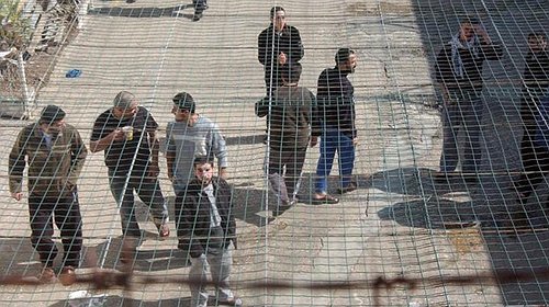 الأسرى يشرعون بإضراب مفتوح عن الطعام رداً على قرارات بن غفير