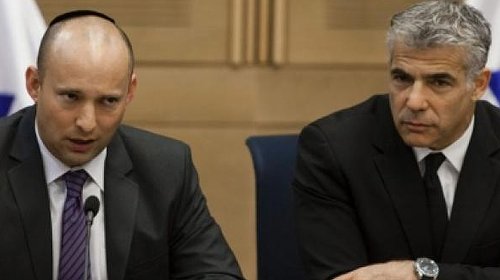 بينت ولابيد يعلنان حل الحكومة الاسرائيلية القائمة