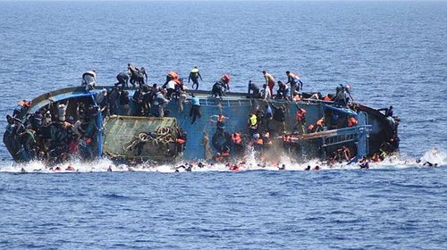 وفاة شاب من غزة جراء غرق قارب قبالة السواحل الإيطالية