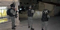 قوات الاحتلال تعتقل والد منفذ عملية الشيخ جراح