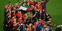 منتخب المغرب يهزم البرتغال ويطرده من كأس العالم وفلسطين تحتفل بقوة