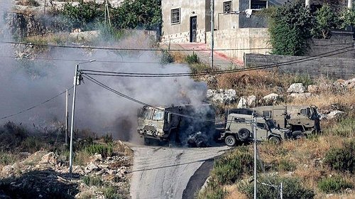 شاهد لحظة تفجير عبوات ناسفة على آليات الجيش الإسرائيلي في جنين