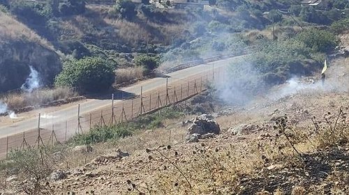 الاحتلال يُفجر عبوة ناسفة على عناصر "حزب الله" قرب حدود لبنان