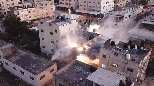 الاحتلال ينسف منزل مقاوم قتل إسرائيليين في نابلس