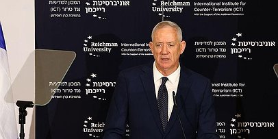 غانتس: الاتفاق مع السعودية يجب أن يتطلب شرطاً واحداً حتى أدعمه