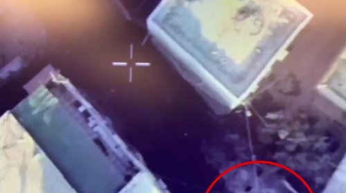 طائرة مُسيرة إسرائيلية تُلقي قنابل غاز على المقدسيين في شعفاط
